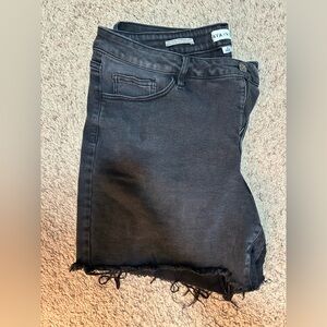 Ava & Viv Black Jean Shorts with Frayed Hem